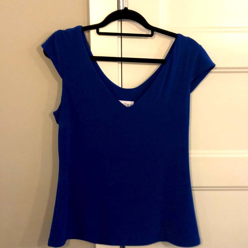 Like New Joseph Ribkoff body-con shirt